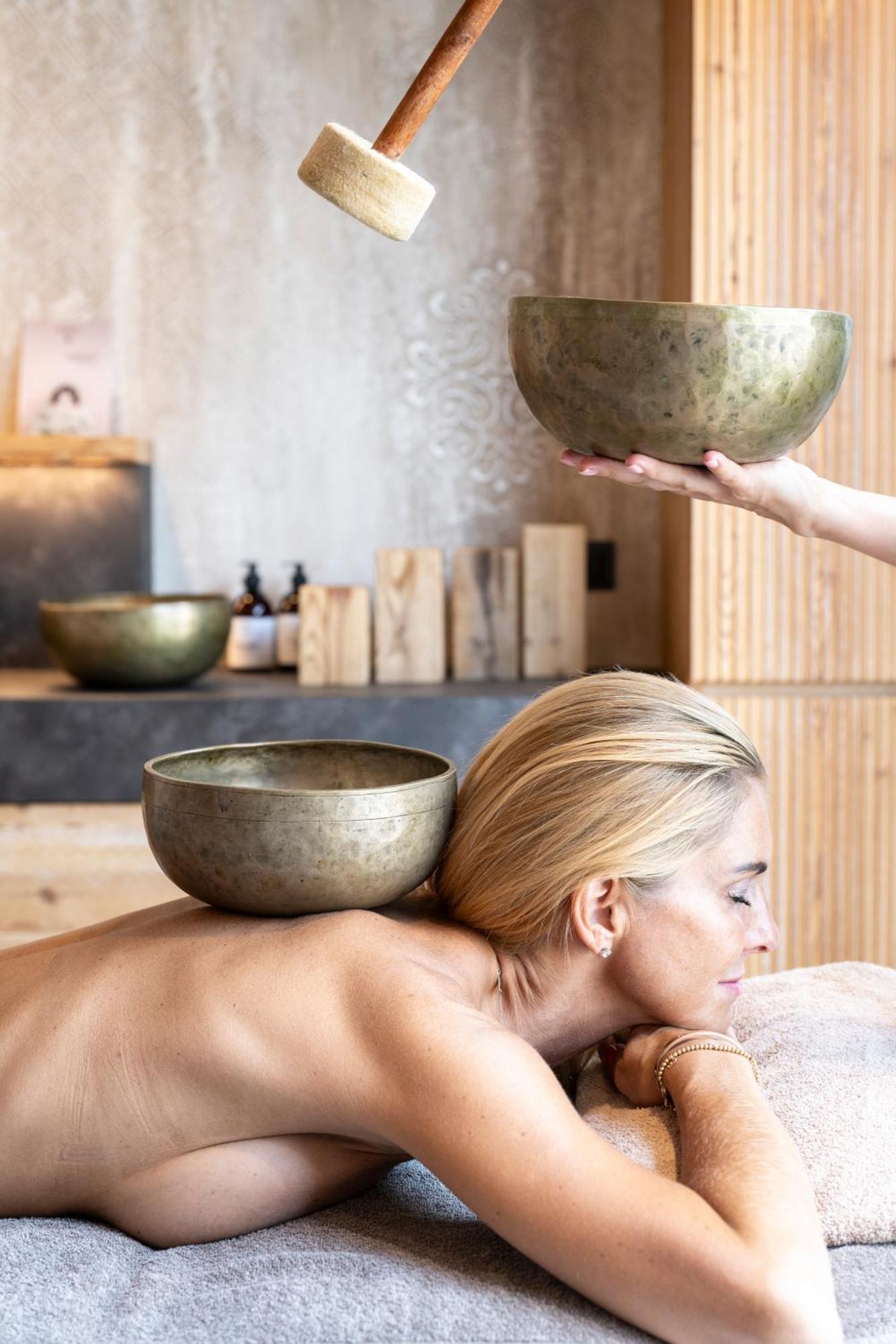 Ciampedie Luxury Alpine Spa Hotel Vigo di Fassa Ngoại thất bức ảnh
